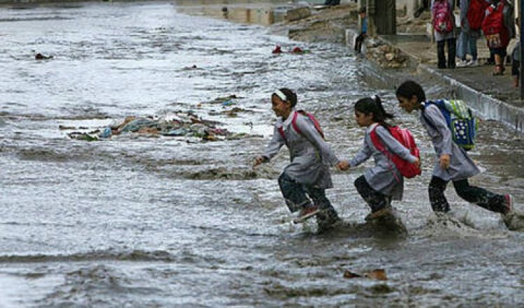 التنمية المحلية تعلن عن تنبيهات هامة استعدادا لموجة الطقس السئ التي ستمر بها البلاد بدءا من غدا