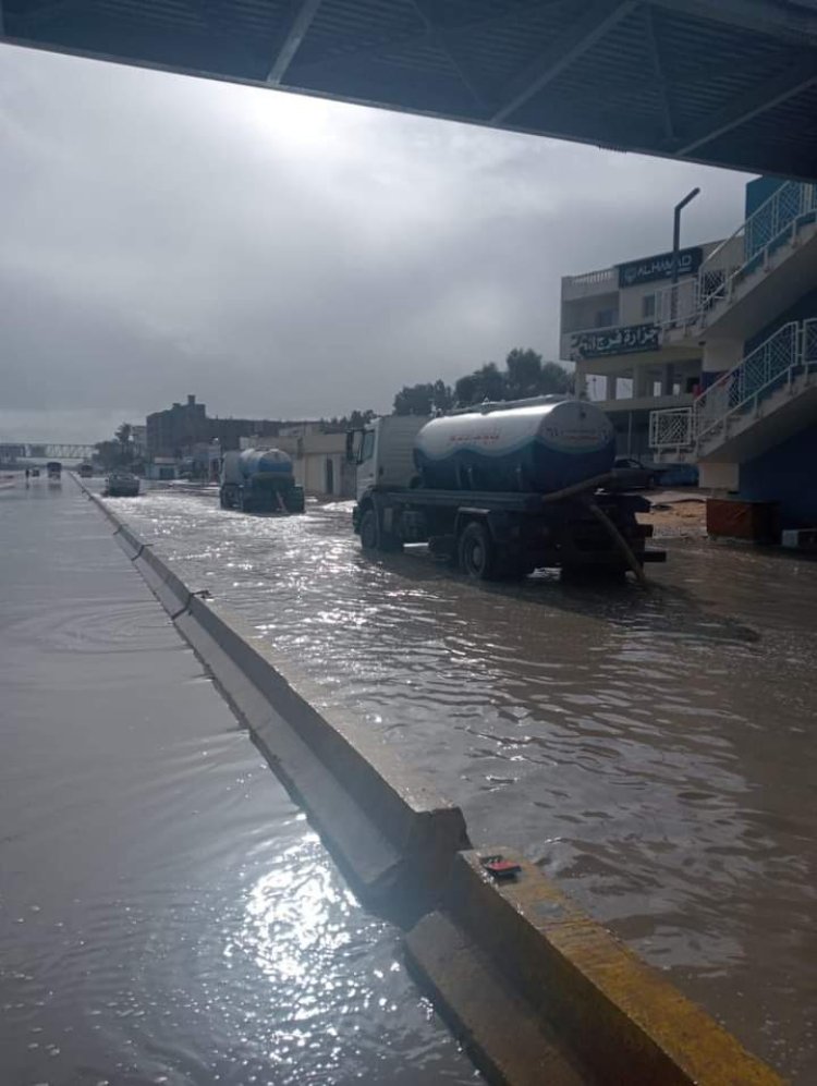 محافظ مطروح يعلن رفع درجة الاستعداد القصوى بسبب سوء الأحوال الجوية