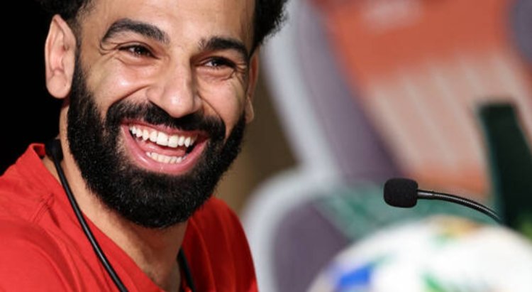 أولهم محمد صلاح: مسؤول سياسي يطالب المصريين في الخارج بتحويل 20٪ من دخلهم للبلد بالدولار